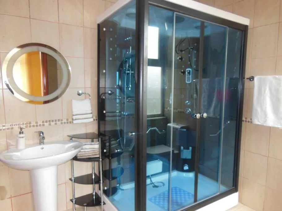 Spacious 5-Bedroom Family Villa With En-Suites Addis Ababa