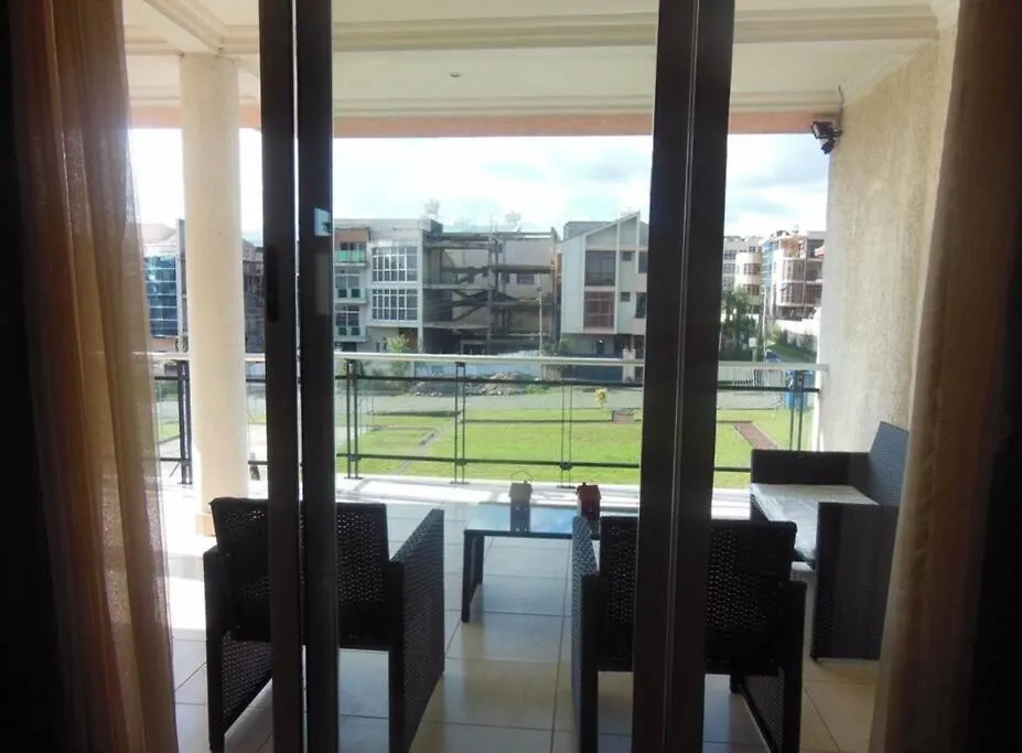 Spacious 5-Bedroom Family Villa With En-Suites Addis Ababa Ethiopia